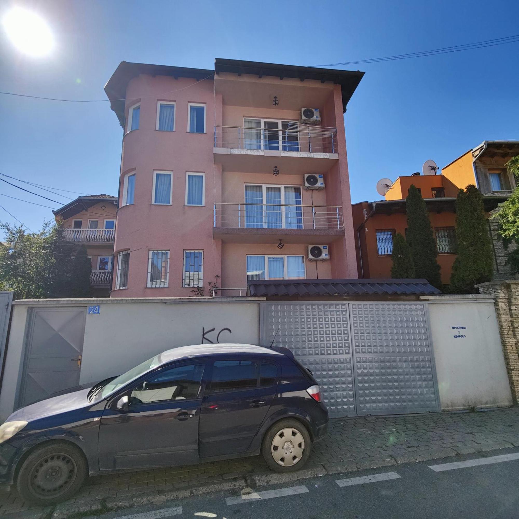 Coral Apartments Pristina Exterior photo